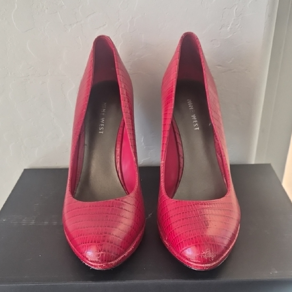 Nine West Red Textured Heels